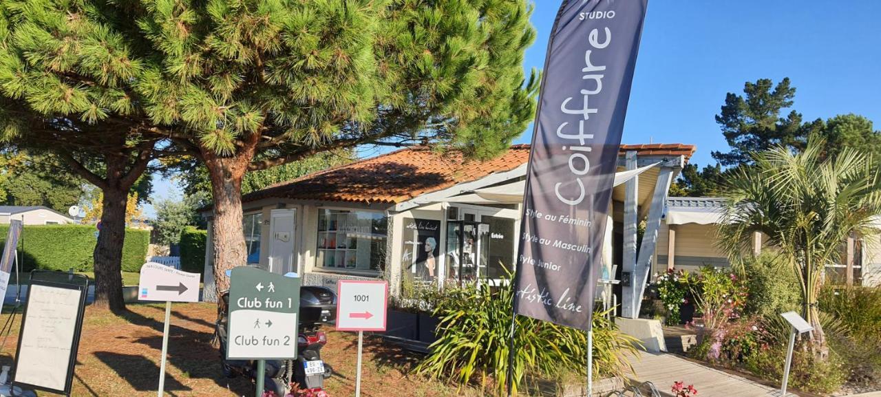 Mobilhome 2Ch Climatise-Terrasse Fermee-4 Velos-Camping 4 Etoiles Les Charmettes Ле-Мат Екстер'єр фото