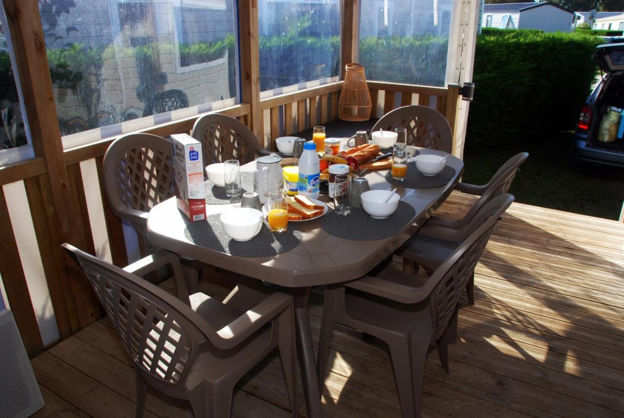 Mobilhome 2Ch Climatise-Terrasse Fermee-4 Velos-Camping 4 Etoiles Les Charmettes Ле-Мат Екстер'єр фото