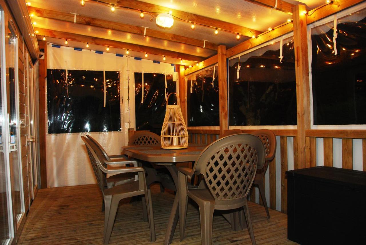 Mobilhome 2Ch Climatise-Terrasse Fermee-4 Velos-Camping 4 Etoiles Les Charmettes Ле-Мат Екстер'єр фото