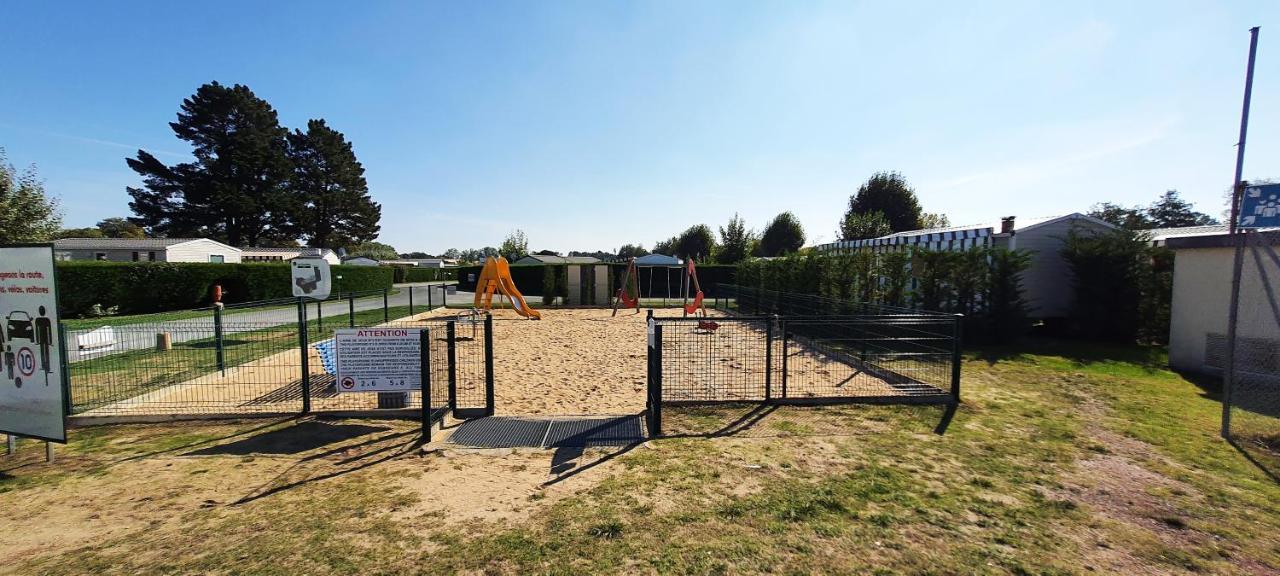 Mobilhome 2Ch Climatise-Terrasse Fermee-4 Velos-Camping 4 Etoiles Les Charmettes Ле-Мат Екстер'єр фото